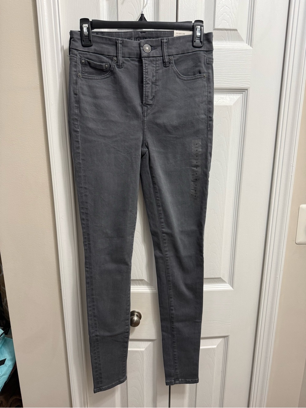 American Eagle Outfitters Gray Skinny Jeans